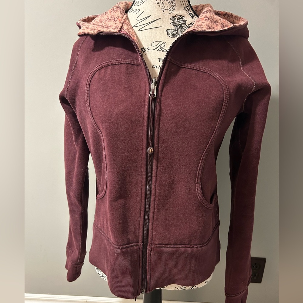 Retro Lululemon hoodie